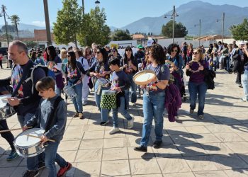 Massalfassar reúne a la comunidad educativa en el encuentro comarcal en valenciano
