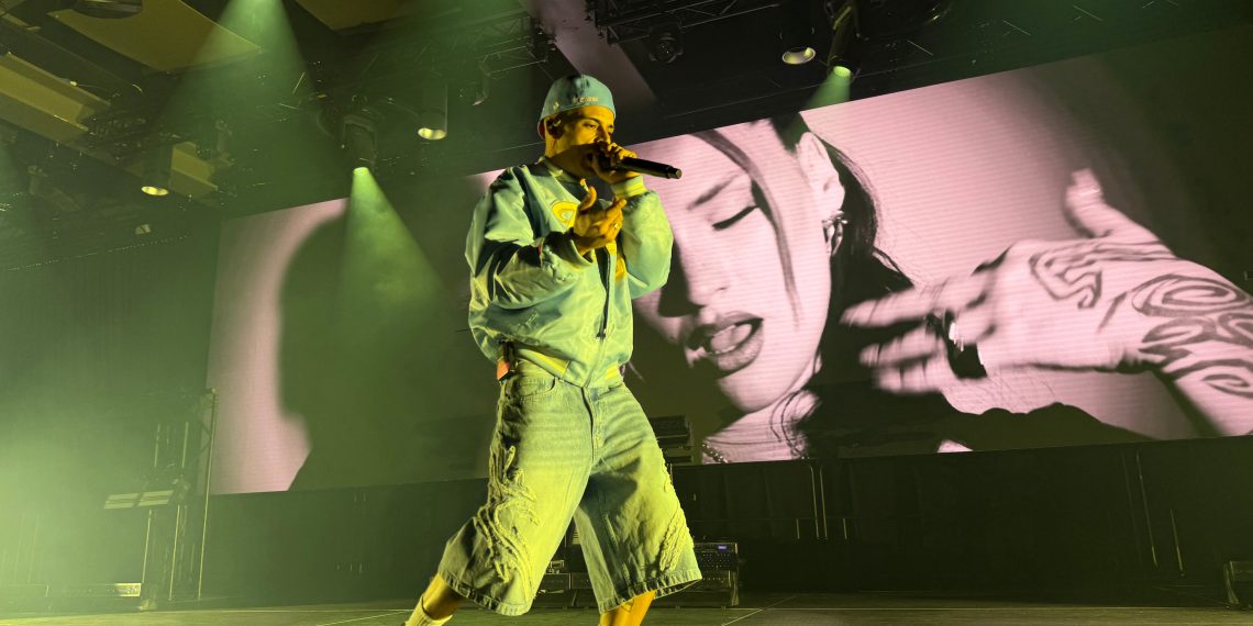 Fernandocosta arrasa en Valencia celebrando 10 años de rap ante 1.800 fans