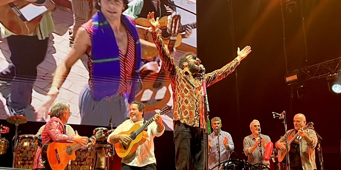 El legado garrapatero revive en Valencia con Los Delinqüentes y el espíritu de Migue Benítez