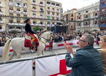 La Diputación de Alicante reafirma su apoyo a los Moros y Cristianos de Alcoy