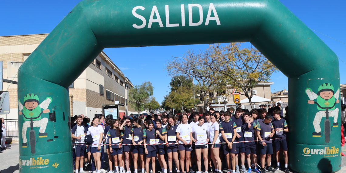 Torrent celebra la Carrera por la Vida con participación de centros educativos