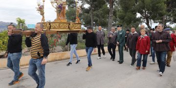 Toni Pérez participa en la romería del Captivador junto a representantes de tres municipios