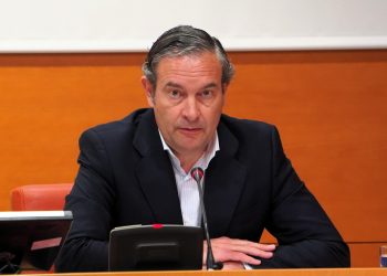 Pastor critica que el primer mes de Arcadi España cuesta 163 millones a los valencianos