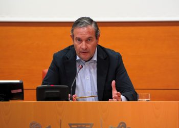 Nando Pastor: «Sánchez aplica políticas racistas al mercadear con menores migrantes a cambio de votos»