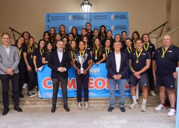José Díez felicita a las selecciones valencianas de rugby tras proclamarse campeonas de España
