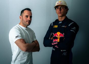 Marco Barba lidera la formación de la joven promesa mexicana Ernesto Rivera hacia la Fórmula 1