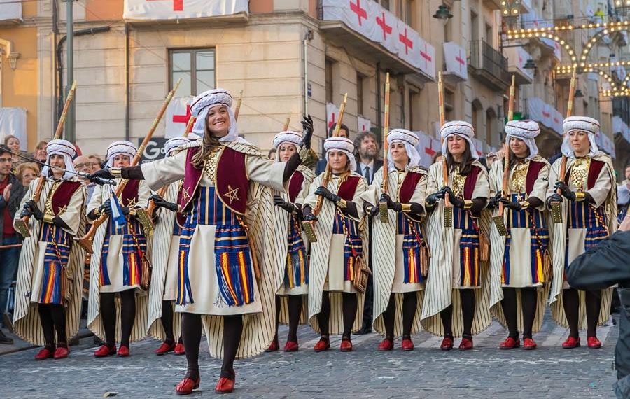 Moros y Cristianos de Alcoy, este sábado en À Punt