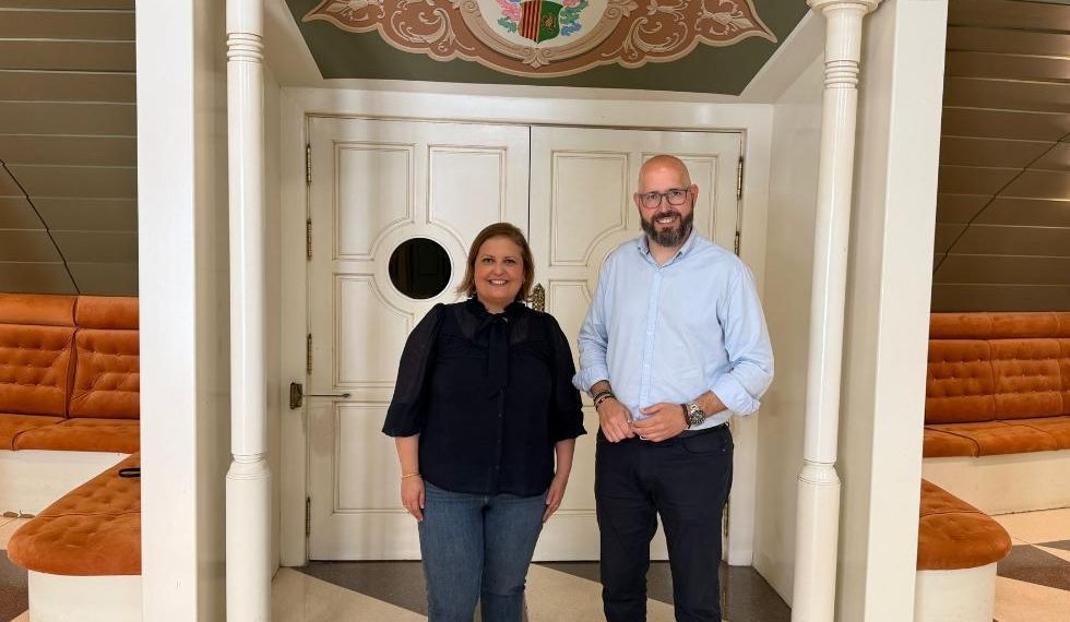 El IVAJ organiza un encuentro cultural en homenaje a Miguel Hernández para acercar su legado a los jóvenes