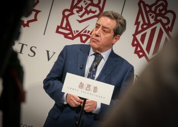 José María Llanos (VOX): «El Gobierno de Compromís y el PSOE durante 8 años: cero viviendas»