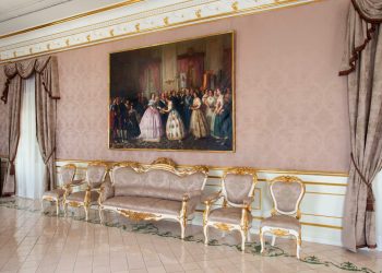 El Ayuntamiento de Valencia exhibe el cuadro de la recepción de Isabel II en el Palacio de Cervelló