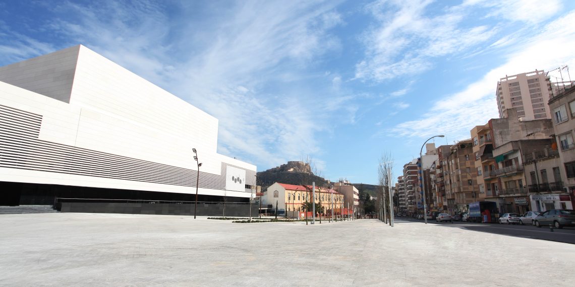 Agrupaciones de Muro de Alcoy, Cocentaina, Polop de la Marina y La Vila Joiosa ganan el 54º Certamen de Bandas