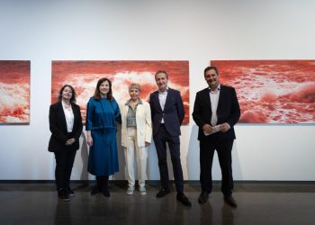 Una exposición en Valencia recorre 50 años de arte de Isabel Oliver sobre violencia y feminismo