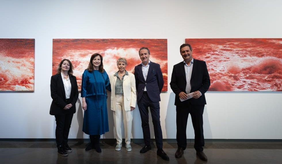 Una exposición en Valencia recorre 50 años de arte de Isabel Oliver sobre violencia y feminismo