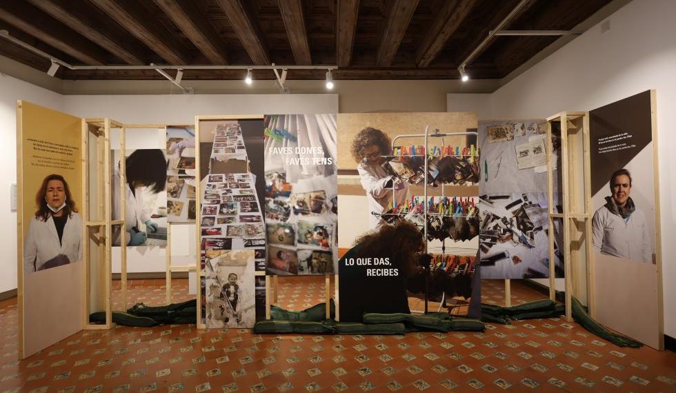 Alaquàs expone 2,5 Millones de Fotos Recuperadas de la Riada