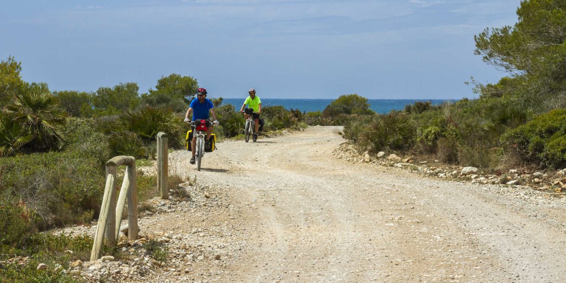 La Comunitat Valenciana exhibe su potencial cicloturista en la mayor feria de Europa del Este