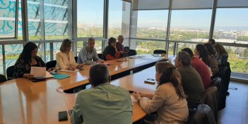 Hacienda plantea a los sindicatos un nuevo modelo de teletrabajo en la Administración más ágil y menos burocrático