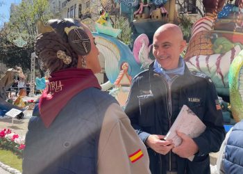 Valencia abre la convocatoria de 350.000 euros en ayudas para artistas falleros