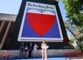 Valencia inaugura el mural “The Heartbeat of the Ocean” en la Hemeroteca Municipal