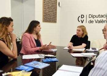 La Diputación de Valencia refuerza su apoyo humanitario a UNRWA para atender a población refugiada