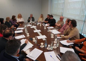 La Generalitat crea una mesa de trabajo con asociaciones de afectados por la DANA