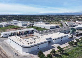 El Consell lanza ayudas pioneras de 1,5 millones para digitalizar las ‘mid caps’ industriales