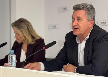 Martínez Mus cierra en Valencia la ronda de contactos para impulsar la futura Ley del Suelo
