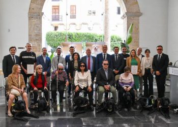 La Generalitat, premiada por su liderazgo en accesibilidad y atención en emergencias