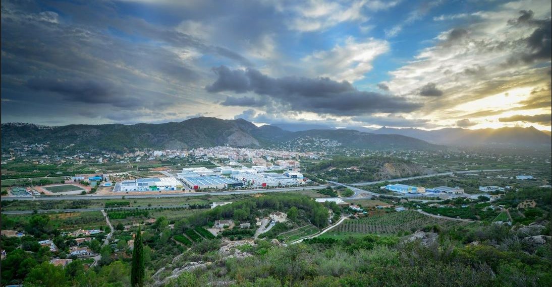 Un total de 44 entidades optan a las ayudas del Consell para modernizar áreas industriales
