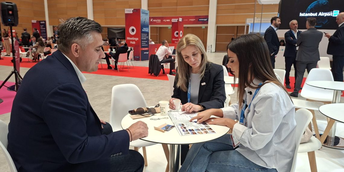El aeropuerto de Castellón busca nuevas rutas comerciales en la feria ‘Routes Europe’