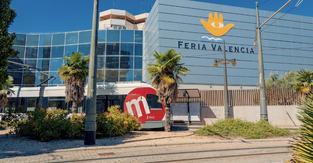 Metrovalencia activa servicios especiales de tranvía por el Campeonato de España de Yu-gi-oh!