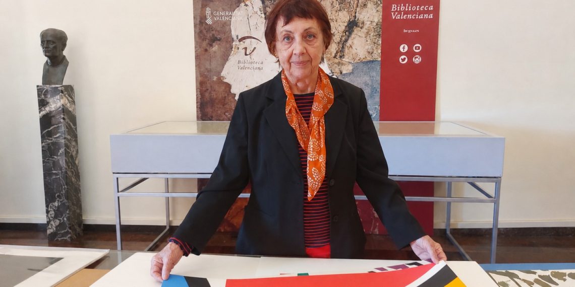 La Biblioteca Valenciana amplía su fondo gráfico con la donación de obra de la artista Rosa Torres