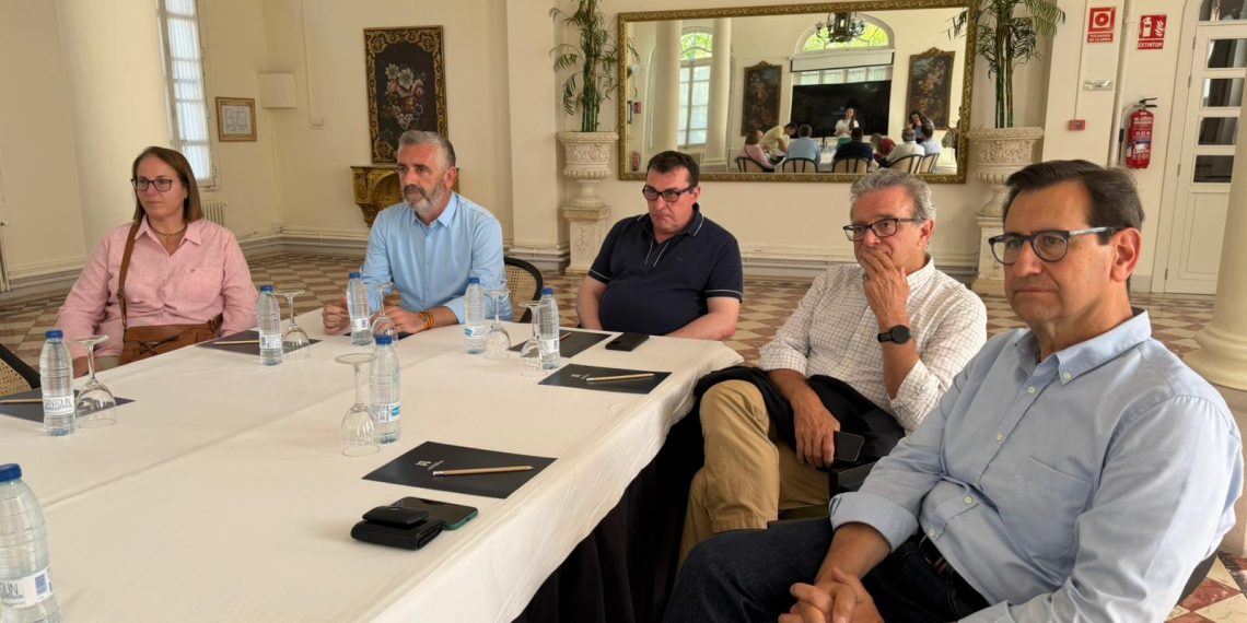 La Generalitat defiende la central nuclear de Cofrentes como motor económico y garantía energética
