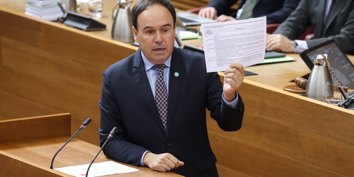 Pérez Llorca destaca la estabilidad institucional y el crecimiento del empleo
