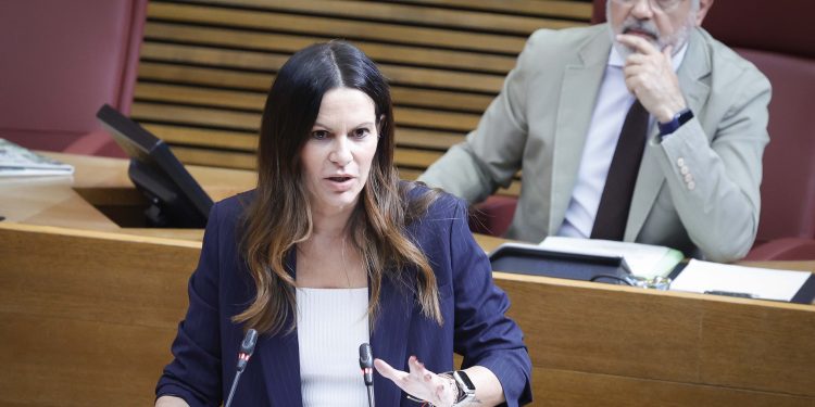 Beatriz Gascó acusa a los profesores correctores de la PAU de intentar “boicotear” los exámenes y pone el foco en el futuro del alumnado valenciano