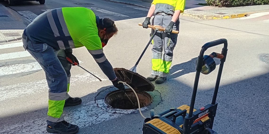 La Pobla de Farnals intensifica el control de plagas ante la llegada del calor
