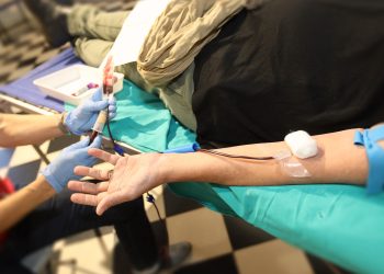 La Diputación de Alicante impulsa una jornada de donación de sangre por el Día contra la LGTBIfobia