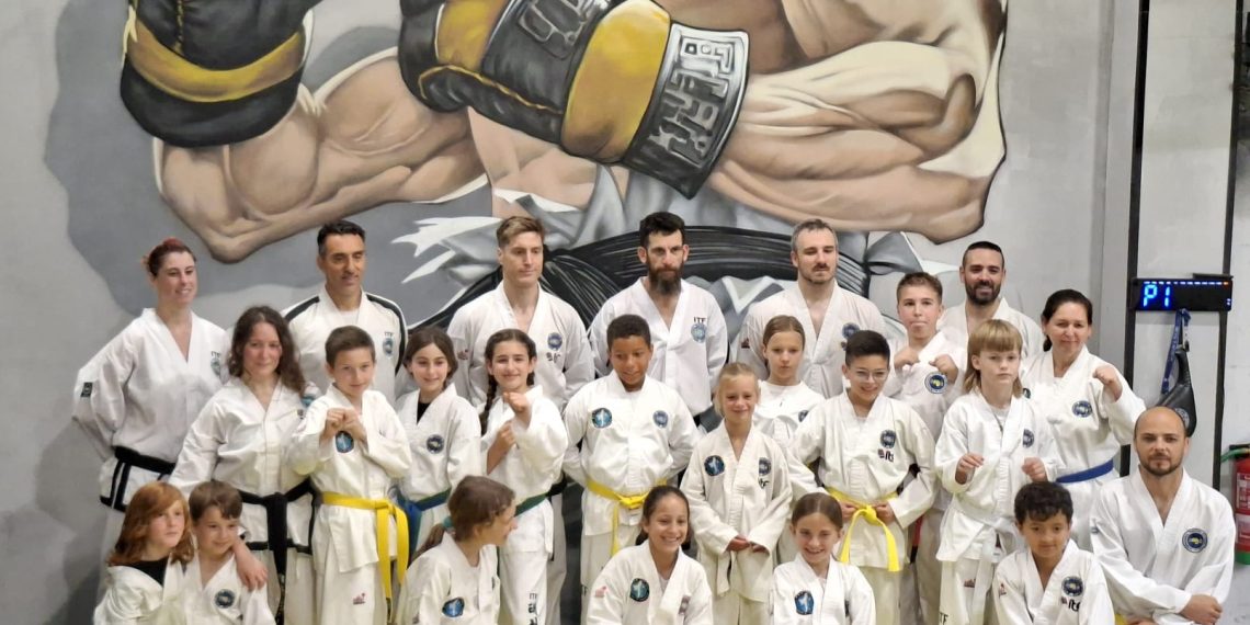 Encuentro de aprendizaje para elevar el nivel del Taekwon-Do ITF en la provincia de Valencia