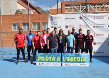 350 alumnos participan en la Trobada de Pilota a l’Escola en Tavernes de la Valldigna