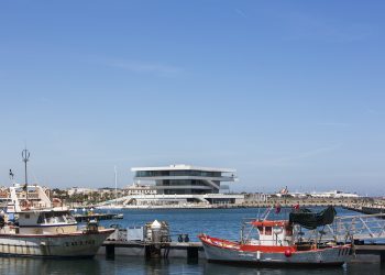 Valenciaport mejorará el paseo marítimo elevado en la Marina del Puerto de Valencia