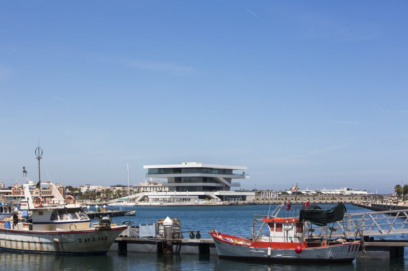 Valenciaport mejorará el paseo marítimo elevado en la Marina del Puerto de Valencia