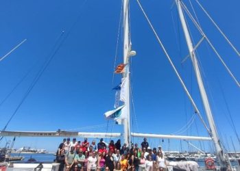 La Generalitat impulsa una red internacional para monitorizar microplásticos en la costa valenciana