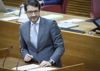 Lecha vincula la parálisis de la N-232 en Morella con la trama de mordidas del caso Ábalos