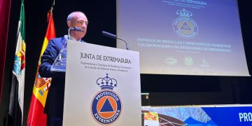 Extremadura reconoce la ayuda de la Comunitat Valenciana durante los incendios de 2025
