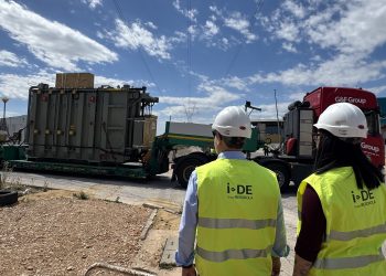 Iberdrola invierte 10 millones en Riba-roja para reforzar la red eléctrica tras la dana