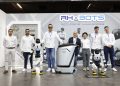 RH BOTS presenta en Valencia a Bonico y Bonica, sus primeros robots humanoides autónomos