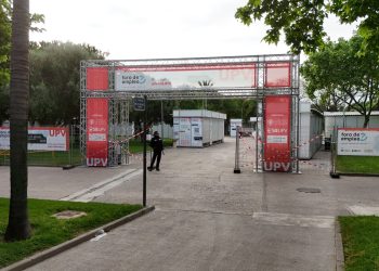 La UPV inaugura la mayor feria de empleo cualificado de España con un récord de 225 empresas