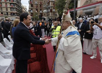 El president de la Generalitat asiste a la Missa d’Infants de las fiestas de la Mare de Déu