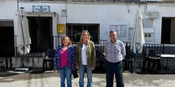 La delegada del Consell en Castellón visita Villamalur para reforzar la colaboración institucional en Valencia