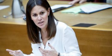 Beatriz Gascó pide no poner en riesgo el final de curso por conflictos laborales docentes