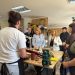 Camarero impulsa la formación en luthería como sector clave de empleo y tradición musical